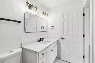3621 Glencairn Rd, Huber Heights, OH 44122 - Photo 25