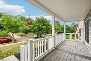 3621 Glencairn Rd, Huber Heights, OH 44122 - Photo 3