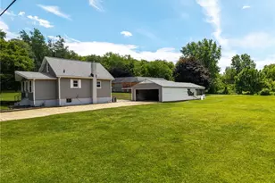 1740 Anton St, Akron, OH 44320 - Photo 3