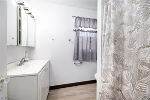 1740 Anton St, Akron, OH 44320 - Photo 21