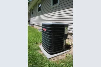 10024 Cummins Lane, Deerfield, OH 44411 - Photo 31