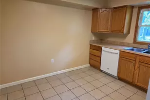 10024 Cummins Ln, Deerfield, OH 44411 - Photo 17