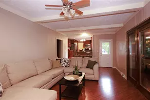 539 Hickory Hollow Dr, Canfield, OH 44406 - Photo 11
