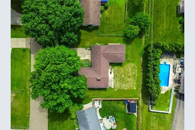 3120 Bambi Street NW, Canton, OH 44709 - Photo 27
