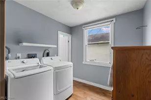26 Elm St, Bridgeport, OH 43912 - Photo 5