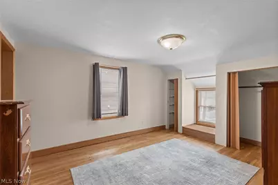 26 Elm Street, Bridgeport, OH 43912 - Photo 9