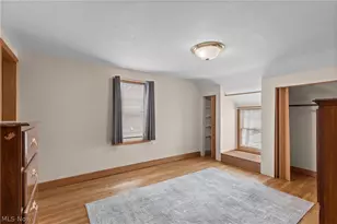 26 Elm St, Bridgeport, OH 43912 - Photo 9