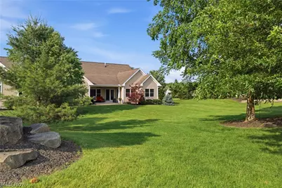 34779 Legends Way, Grafton, OH 44044 - Photo 37