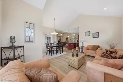 34779 Legends Way, Grafton, OH 44044 - Photo 17