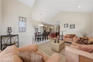 34779 Legends Way, Grafton, OH 44044 - Photo 17