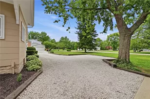 8562 Essex Ave NW, North Canton, OH 44720 - Photo 29