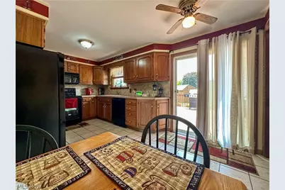 2308 Bears Den Road, Youngstown, OH 44511 - Photo 11