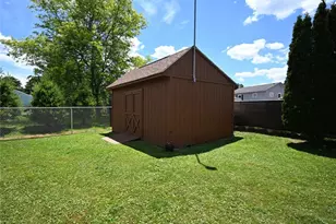 2308 Bears Den Rd, Youngstown, OH 44511 - Photo 45