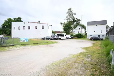 937 Wooster Road W, Barberton, OH 44203 - Photo 37