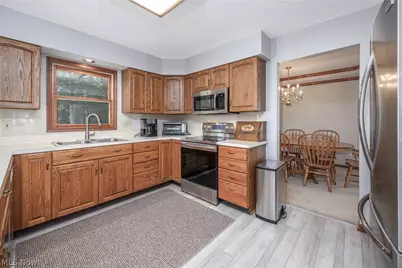 1133 Sharonbrook Drive, Twinsburg, OH 44087 - Photo 7
