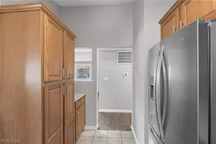 436 Ambler Dr, Elyria, OH 44035 - Photo 9