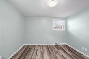 436 Ambler Dr, Elyria, OH 44035 - Photo 13