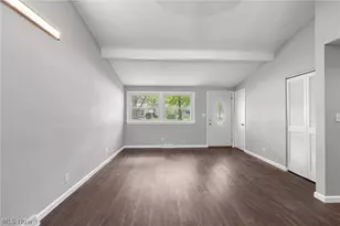 436 Ambler Dr, Elyria, OH 44035 - Photo 5