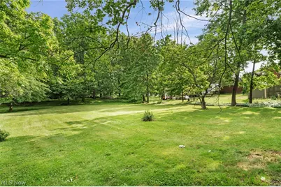 4714 W Ridgewood Drive, Parma, OH 44134 - Photo 29
