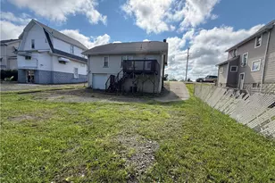 4249 Sunset Blvd, Steubenville, OH 43952 - Photo 9