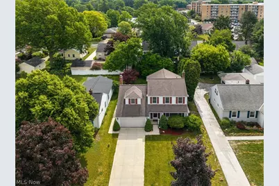 4317 W 202nd Street, Fairview Park, OH 44126 - Photo 3