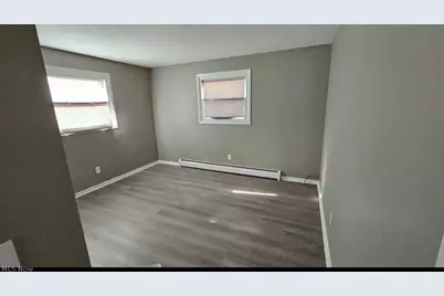 3577 N Vista Street NW, Uniontown, OH 44685 - Photo 7
