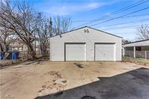 10613 Sandusky Ave, Loveland, OH 44105 - Photo 23