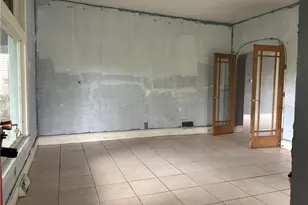 1105 State St, Steubenville, OH 43952 - Photo 7