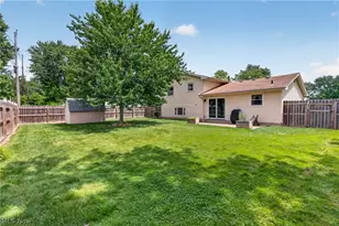 758 Abbe Rd N, Elyria, OH 44035 - Photo 29