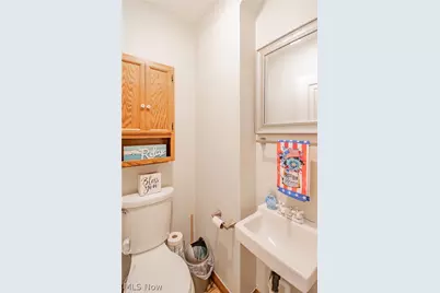 706 Crestview Avenue, Akron, OH 44320 - Photo 17