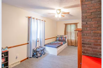 706 Crestview Avenue, Akron, OH 44320 - Photo 9
