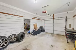 611 Herbert Rd, Akron, OH 44312 - Photo 29
