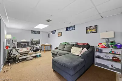 611 Herbert Road, Akron, OH 44312 - Photo 25
