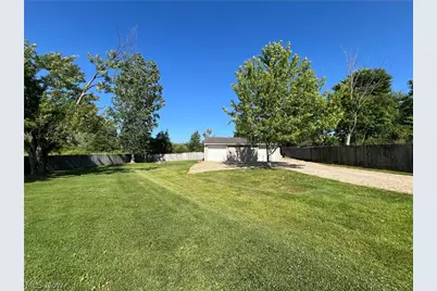 4686 Knickerbocker Circle, Ashtabula, OH 44004 - Photo 15