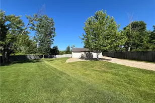 4686 Knickerbocker Cir, Ashtabula, OH 44004 - Photo 15