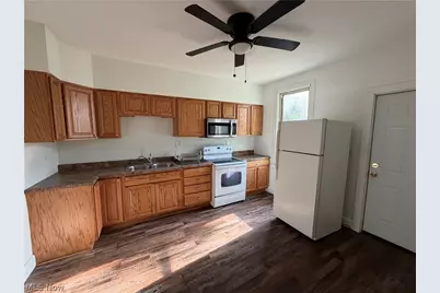 1518 Smithfield Street, East Liverpool, OH 43920 - Photo 5