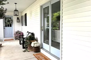 8268 Hilltop Dr, Poland, OH 44514 - Photo 5