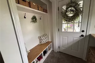 8268 Hilltop Dr, Poland, OH 44514 - Photo 27