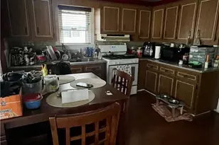 2107 Fulton Rd, Loveland, OH 44113 - Photo 5