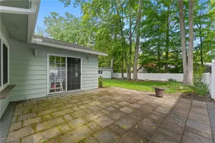5923 Mills Creek Ln, North Ridgeville, OH 44039 - Photo 35
