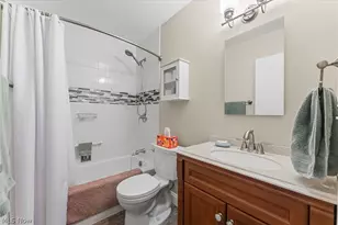 5923 Mills Creek Ln, North Ridgeville, OH 44039 - Photo 27