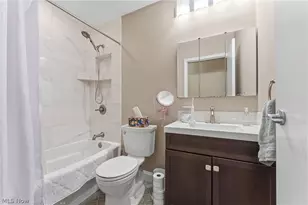 5923 Mills Creek Ln, North Ridgeville, OH 44039 - Photo 25