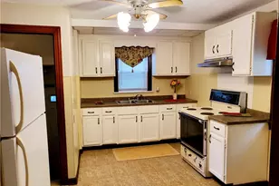 1059 W 14th St, Lorain, OH 44052 - Photo 9