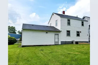 1059 W 14th Street, Lorain, OH 44052 - Photo 3