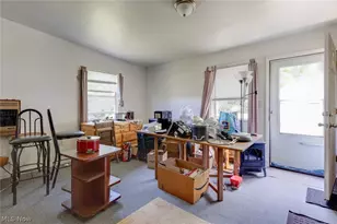 717 Fern St, Akron, OH 44307 - Photo 9
