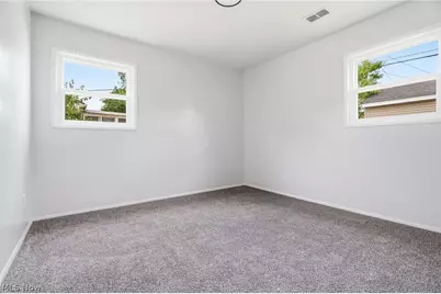 2457 Cathy Drive NE, Canton, OH 44705 - Photo 13