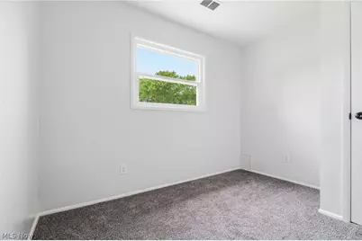 2457 Cathy Drive NE, Canton, OH 44705 - Photo 15