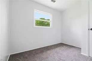 2457 Cathy Dr NE, Canton, OH 44705 - Photo 15