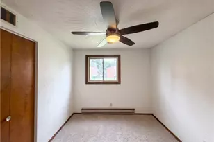 1015 Kingsway Dr, Lorain, OH 44052 - Photo 15