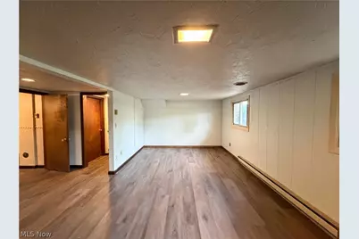 1015 Kingsway Drive, Lorain, OH 44052 - Photo 17